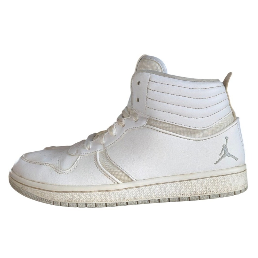 Nike Air Jordan Heritage All White Basketball Sneakers‎ Size 8 886312-100